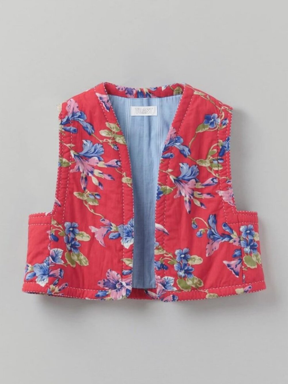 TOAST Red Floral Cropped Quilted Waistcoat Medium 100% Cotton